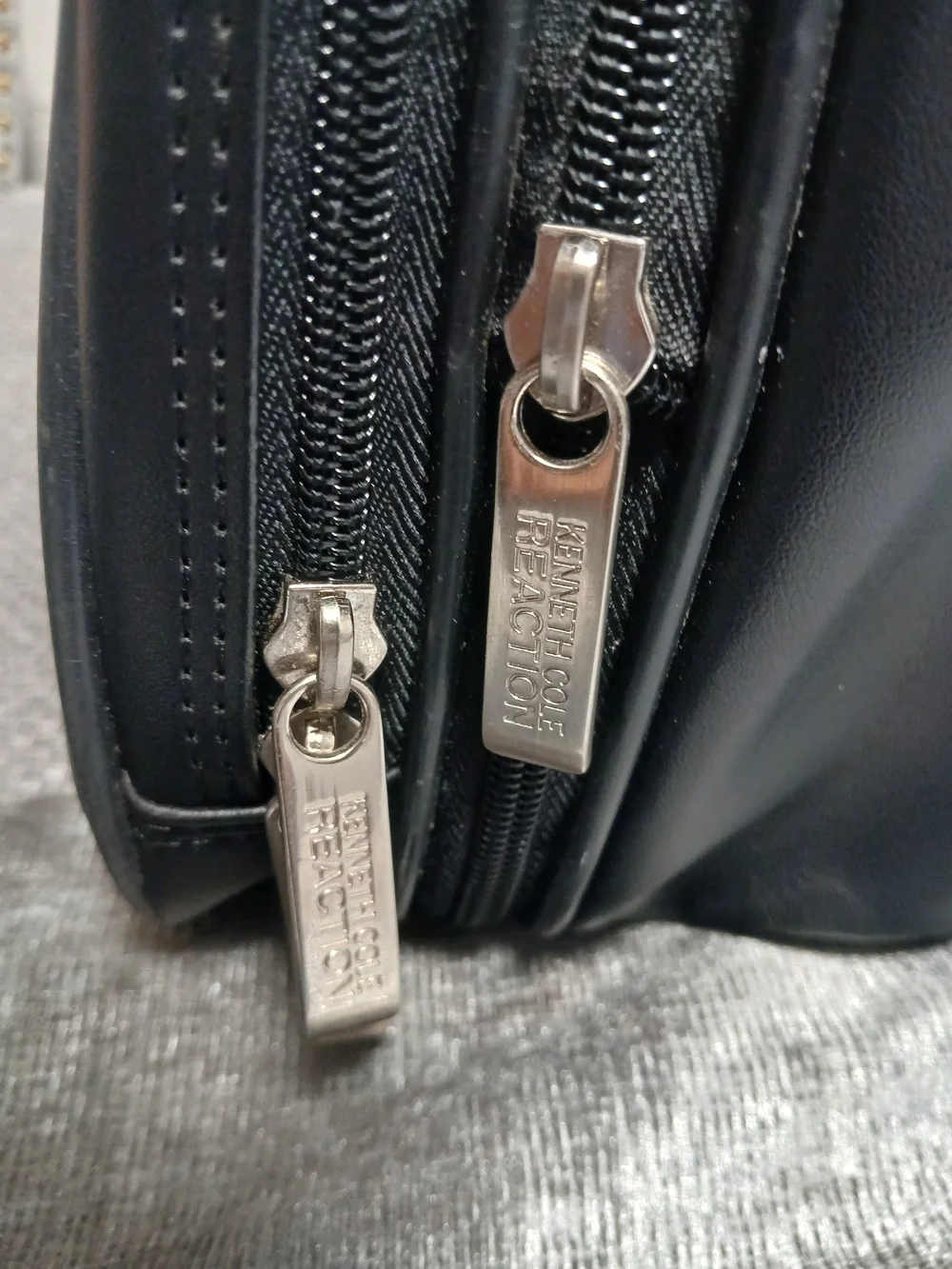Kenneth Cole Reaction Black Laptop Briefcase